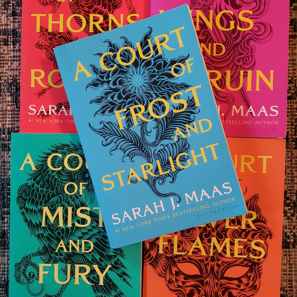 A Court of Thorns And Roses Book Complete Set 1-5